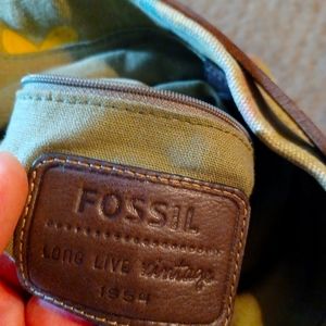 Fossil vintage bag with leather compartments